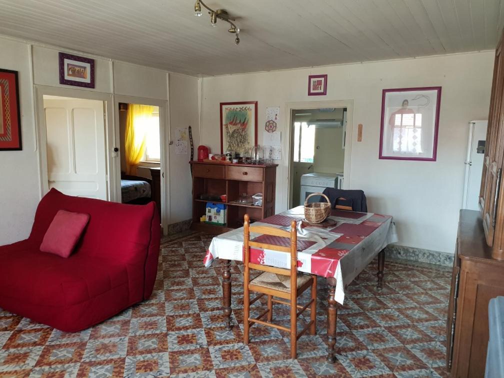 Le Maquis Villa Charmes  Luaran gambar